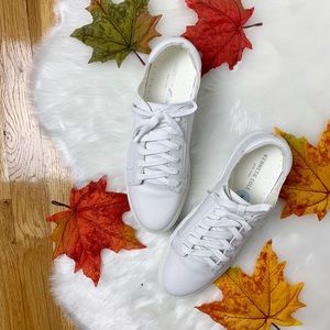 Kenneth Cole New York  White Kams Sneaker size 9